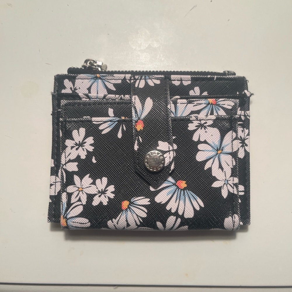 Steve Madden floral black wallet